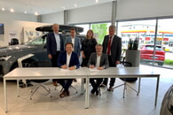 Realschule im Aurain schließt weitere Bildungspartnerschaft mit dem Unternehmen Weller Automobile