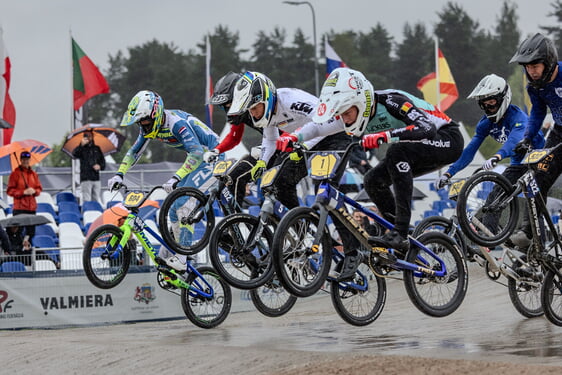 Mitte: Emil Brosz Boys 16 Platz 7 bei der EM