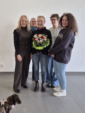 v.l.n.r. Frau Bürgermeisterin Lehnert, Frau Conrad, Frau Blumendeller, Frau Schütz, Frau Pritchard