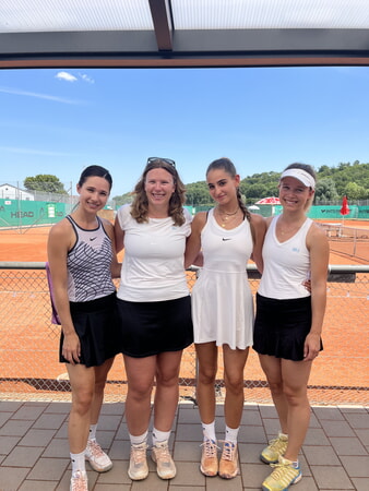 Franziska Layer, Anna-Lena Aßmus, Tamea Maier und Katharina Layer (v.l.n.r.)