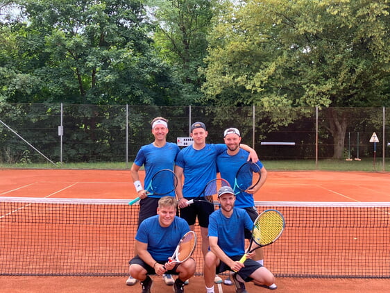 Herren 1 Oli, Philipp, Patrick, Sascha, Steffen (v.l.n.r.)