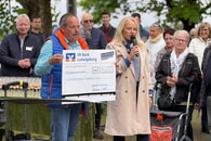 Viele Besucher feiern Einweihung der neuen Agrardrohne