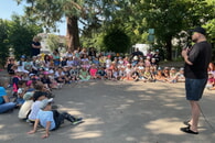 Besuch des Countertenors Nils Wanderer im Kinderhaus M&ouml;rike